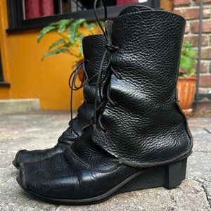 TRIPPEN x+os Pebbled Leather Boots